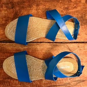 Old Navy Blue sandal. New, never worn. 9